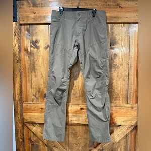Kuhl KONFIDANT AIR PANT STYLE 5098 Size 34x34 Brown Hiking Outdoor